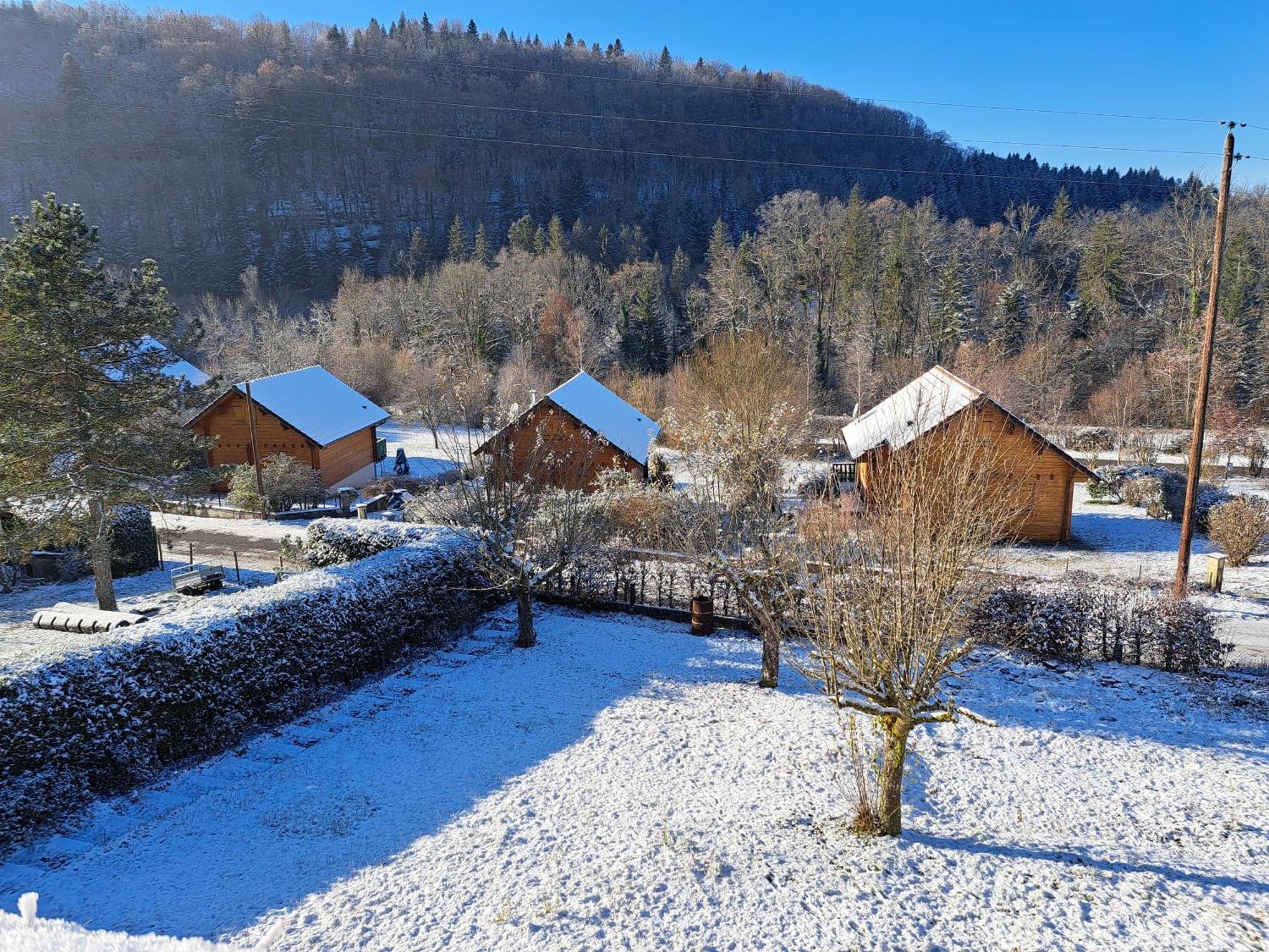 Le Refuge Du Herisson Дусье Экстерьер фото